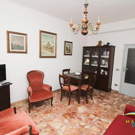 Apartment Cimarosa 5